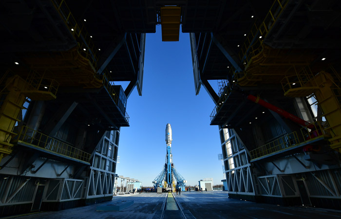 Госкомиссия допустила ракету "Союз" со спутниками OneWeb к запуску