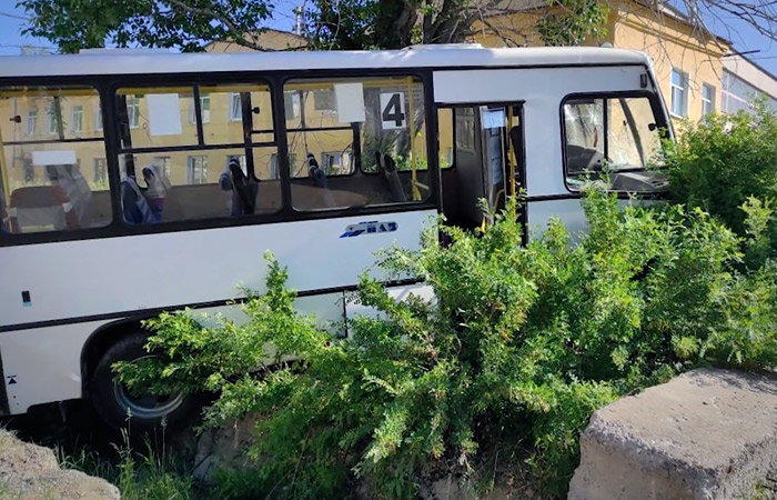 Дело возбудили в Свердловской области после гибели 6 человек в ДТП с автобусом