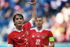 Фернандес выйдет в стартовом составе сборной России на матч против Дании