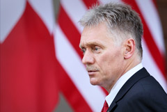 Песков заявил, что избегающим вакцинации придется искать новую работу