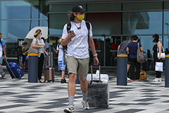 Росавиация назвала фейком сообщение о COVID-ограничениях на покупку авиабилетов