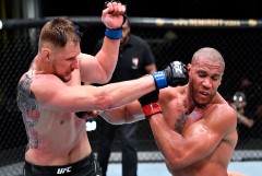 Волков проиграл Гану на турнире  UFC в Лас-Вегасе