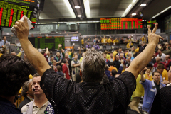 S&P 500 обновил рекорд шестые торги подряд на фоне роста индексов США