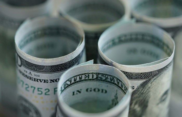 Цена на газ в Европе взлетела до $464 за тысячу кубометров