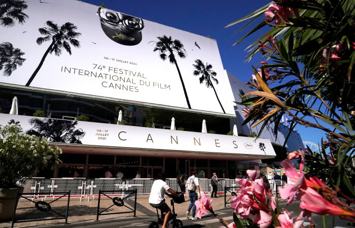 Международный Каннский кинофестиваль открывается во Франции