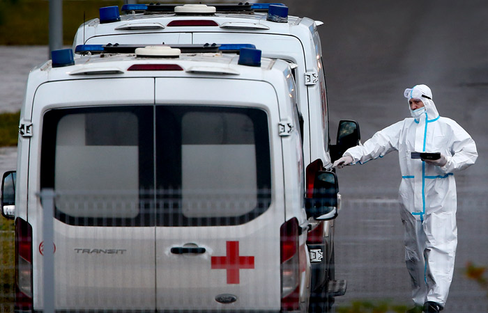 В России обновлен суточный антирекорд по числу умерших от коронавируса