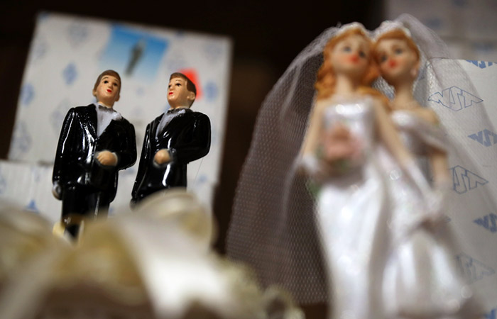 ЕСПЧ призвал Россию разрешить заключать однополые браки