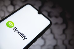 Spotify назвал самых популярных исполнителей по итогам года работы в РФ