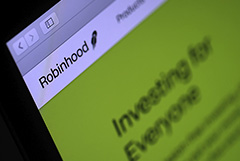 Robinhood  IPO    $2 