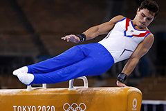 Российские гимнасты выиграли золотую медаль в командном многоборье