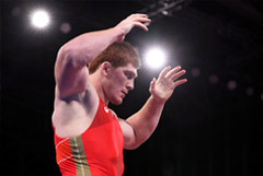 Россиянин Муса Евлоев завоевал золото Олимпиады в греко-римской борьбе