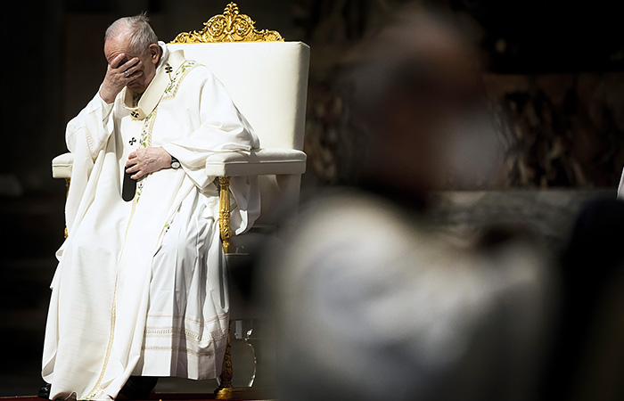 Итальянская почта перехватила письмо с пулями для папы римского