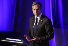 Блинкен обсудил атаку на танкер Mercer Street с главой МИД Саудовской Аравии