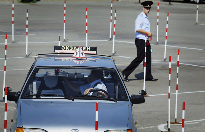 В Уфе экс-начальника экзаменационного отдела ГИБДД заподозрили в коррупции