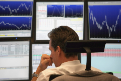 Фондовые рынки Европы не показали единой динамики по итогам среды