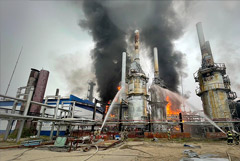 "Газпром" после аварии в Уренгое направил часть конденсата на мощности "НОВАТЭКа"