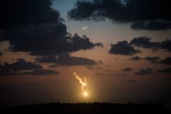 Израиль нанес удар по Газе в ответ на запуск шаров с зажигательной смесью