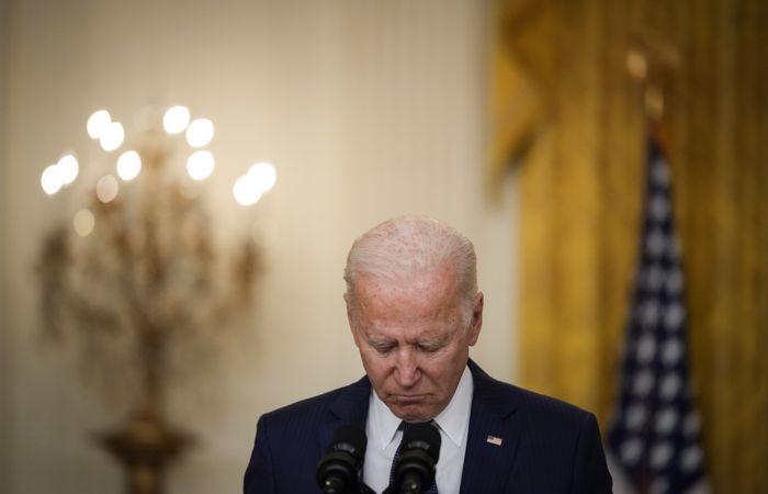 Байден пообещал найти и наказать совершивших теракт в Кабуле