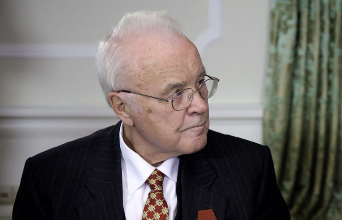 Умер журналист-международник Всеволод Овчинников