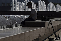 В центре Москвы неизвестные повредили 400 электросамокатов