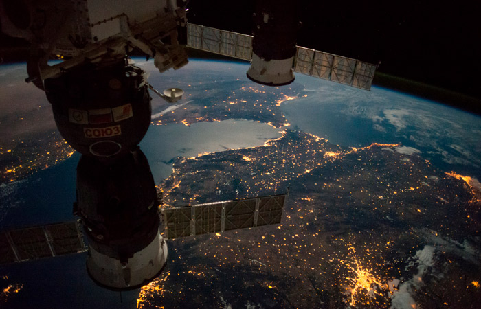 Космонавты сообщили, что по-прежнему ощущают неприятный запах на МКС