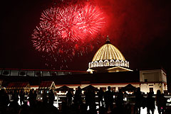 Салют в честь 874-летия Москвы посмотрели около 100 тыс. человек