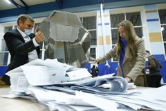 "Единая Россия" после обработки четверти протоколов набрала 44,26% голосов