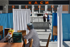 На Украине допустили введение обязательной вакцинации от COVID-19