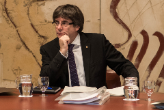 Бывшего главу Каталонии Пучдемона арестовали в Италии