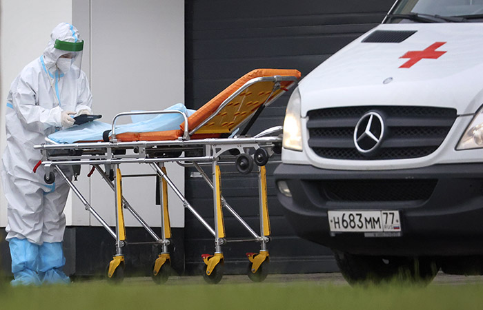 В России установлен очередной антирекорд суточной COVID-смертности