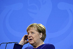 Меркель заявила, что РФ выполняет все контракты на поставку энергоносителей