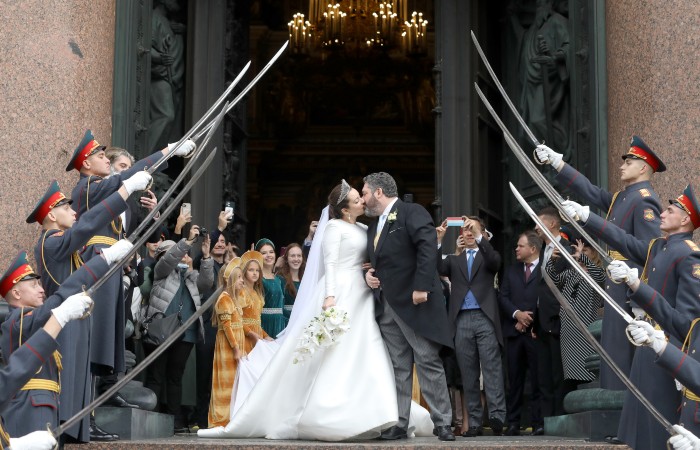 Дом Романовых заявил, что участие военных в церемонии венчания было согласовано