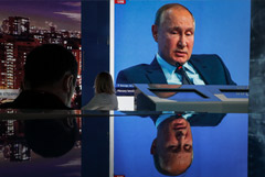 Президент РФ не согласился с мнением, что демократия в стране умерла