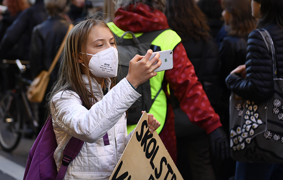 Экоактивистка Грета Тунберг на акции в защиту климата в Стокгольме