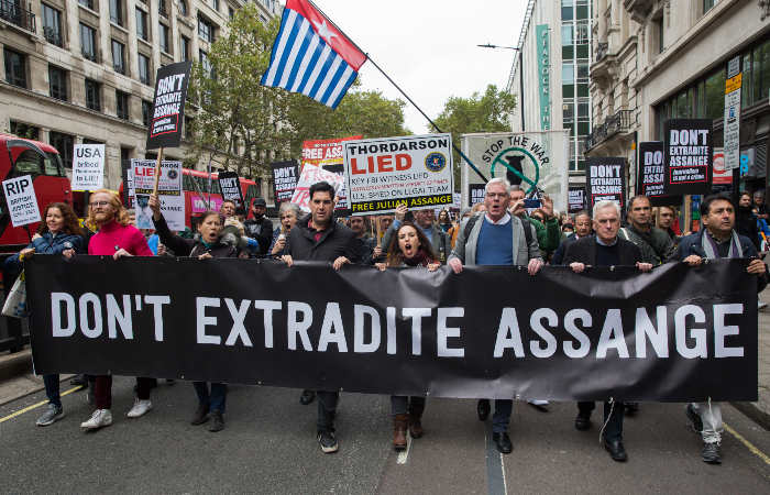 Британский суд рассмотрит апелляцию США на запрет экстрадиции Ассанжа в США