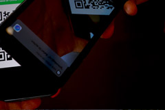 Роспотребнадзор с 15 ноября разрешил заполняемость в 70% на мероприятиях с QR-кодами