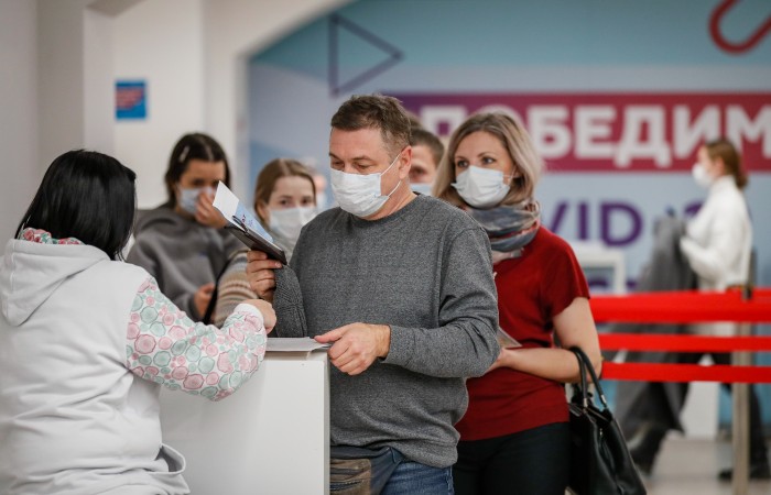 Мурашко рекомендовал применять "Спутник Лайт" для повторной вакцинации