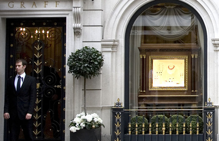 Хакеры похитили данные известных клиентов ювелирного дома Graff Diamonds