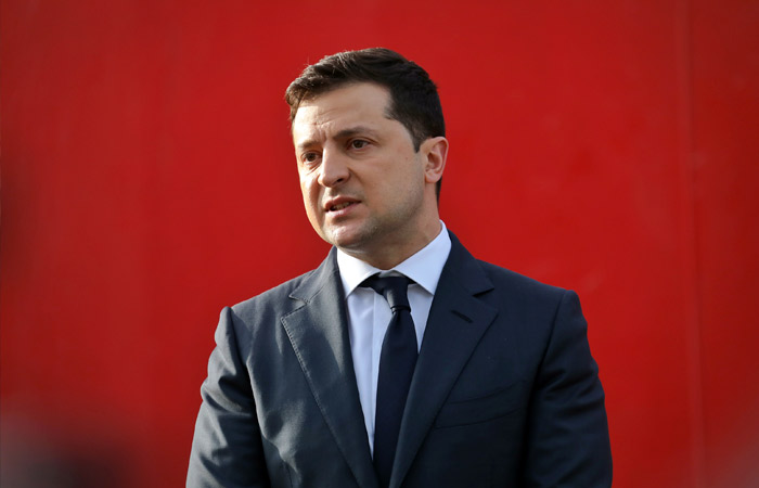 Зеленский ввел новые санкции против физических и юрлиц РФ за выборы в Крыму