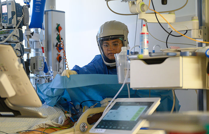 ВОЗ встревожила ситуация с COVID-19 в Европе