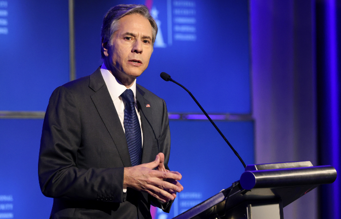 Блинкен призвал военные власти Судана восстановить правительство и освободить политиков