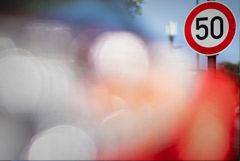 На четырех крупных улицах в центре Москвы снизят максимально разрешенную скорость