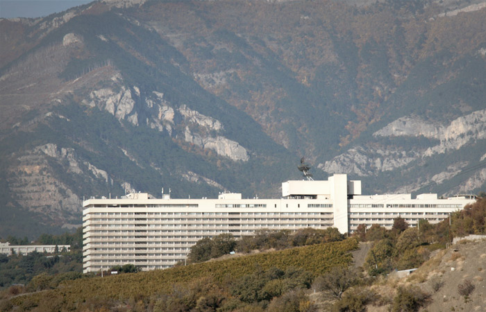 Подозреваемый в госизмене ялтинец собирал сведения как директор отеля по внешним связям