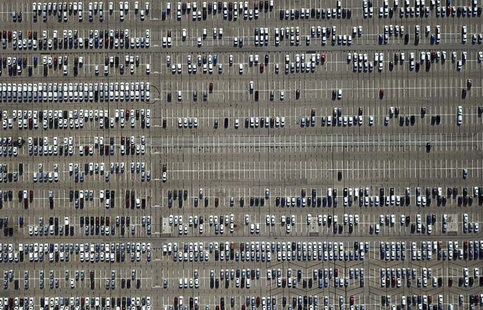 В "АвтоВАЗе" сочли, что мировой дефицит чипов продлится минимум до середины 2022 г.