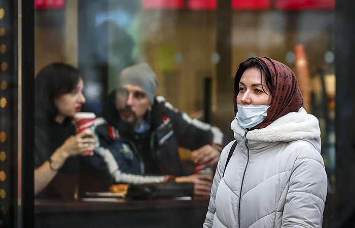 Мантуров не ждет закрытия ресторанов в случае ужесточения требований по QR-кодам