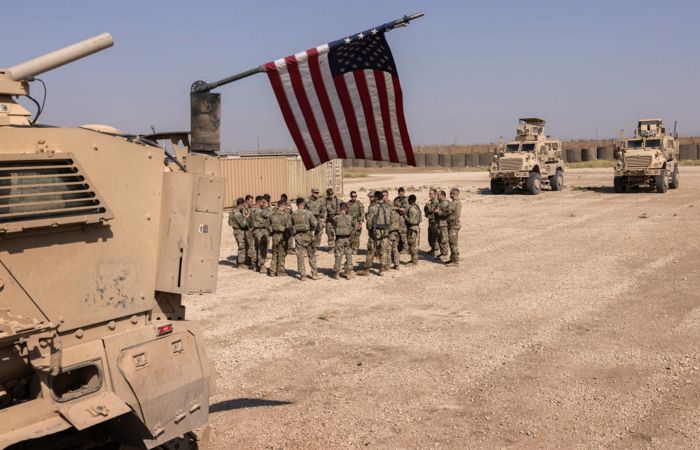 NYT сообщила, что США считают Иран ответственным за удар по базе "Ат-Танф"