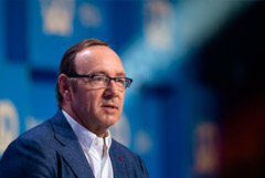 Кевина Спейси обязали выплатить $31 млн создателям сериала "Карточный домик"