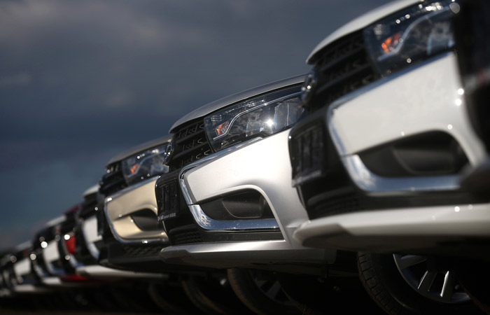 "АвтоВАЗ" ждет удорожания машин после завершения действия экспортных пошлин на сталь