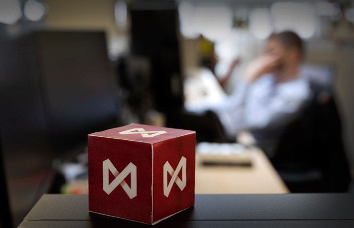 Рынок акций открылся ростом индексов МосБиржи и РТС на 0,5-1,2%