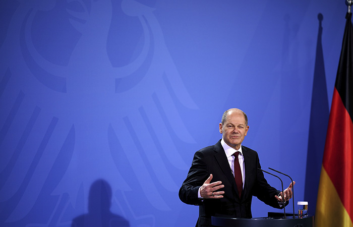Новый канцлер ФРГ счел необходимым избежать конфронтации при реализации СП 2